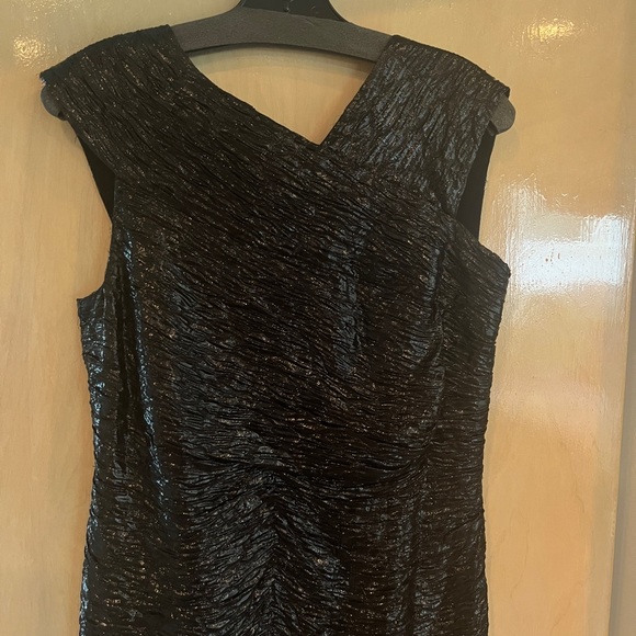 New without tag sample J Mendel black lame mermaid gown evening dress size 6 - Picture 9 of 15
